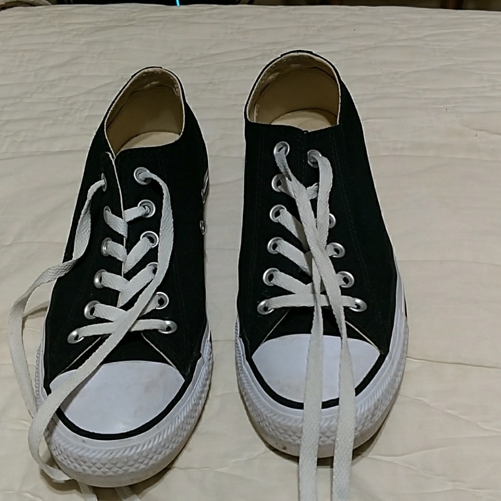 Black Converse